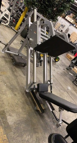 Hammer Strength Plate Loaded 45 Degree Linear Leg Press V1